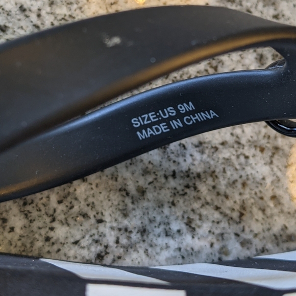 Kate Spade Sandals - Picture 4 of 4